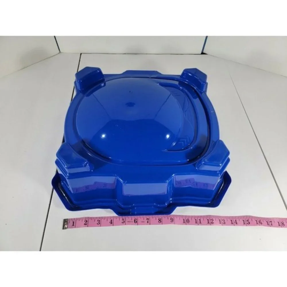 BEYBLADE Burst Turbo‎ Slingshock Beystadium -- Stadium with Rail System